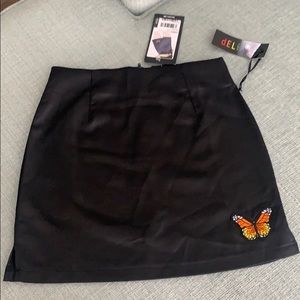 Dollskill love buzz mini skirt